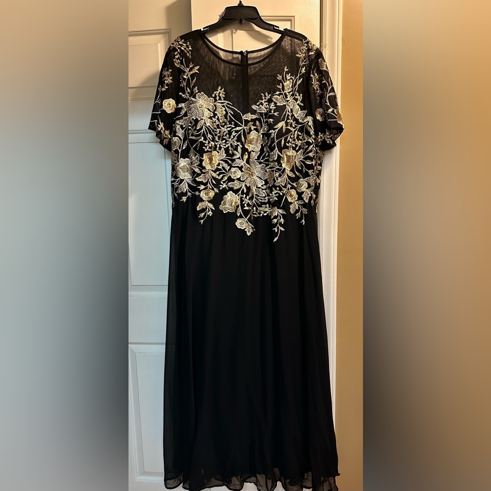 Betsy & Adam Mother of Bride/Groom Dress